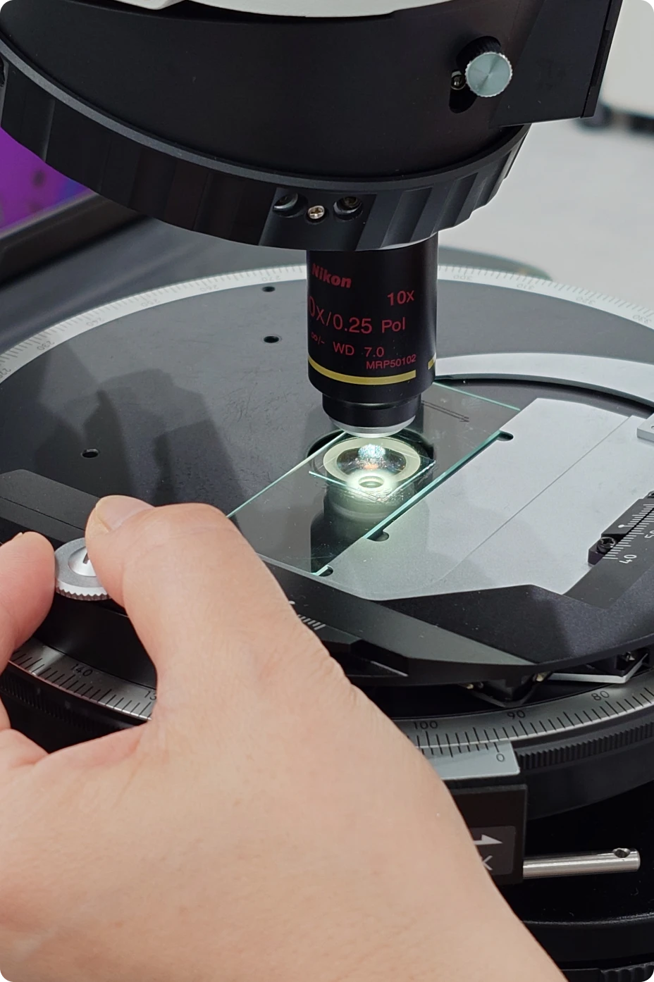 環境調査・分析の現場